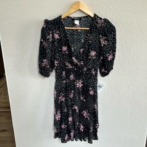NWT Black V-Neck Floral Mini Dress